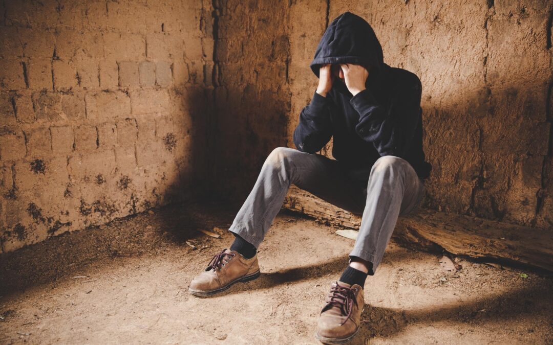 Kratom Withdrawal vs Opioid Withdrawal: Similarities, Differences, and What to Expect