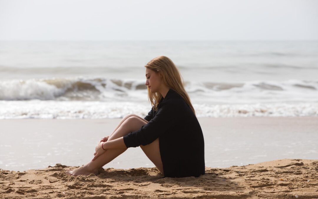 Hiding Bottles? The Truth About Secret Drinking and Finding Alcohol Rehab Near Palm Springs